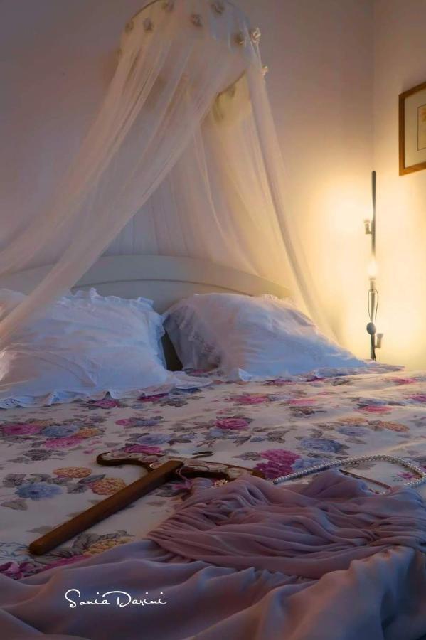 B&B Palazzo Mestichelli Boutique Palace Monteprandone Bagian luar foto