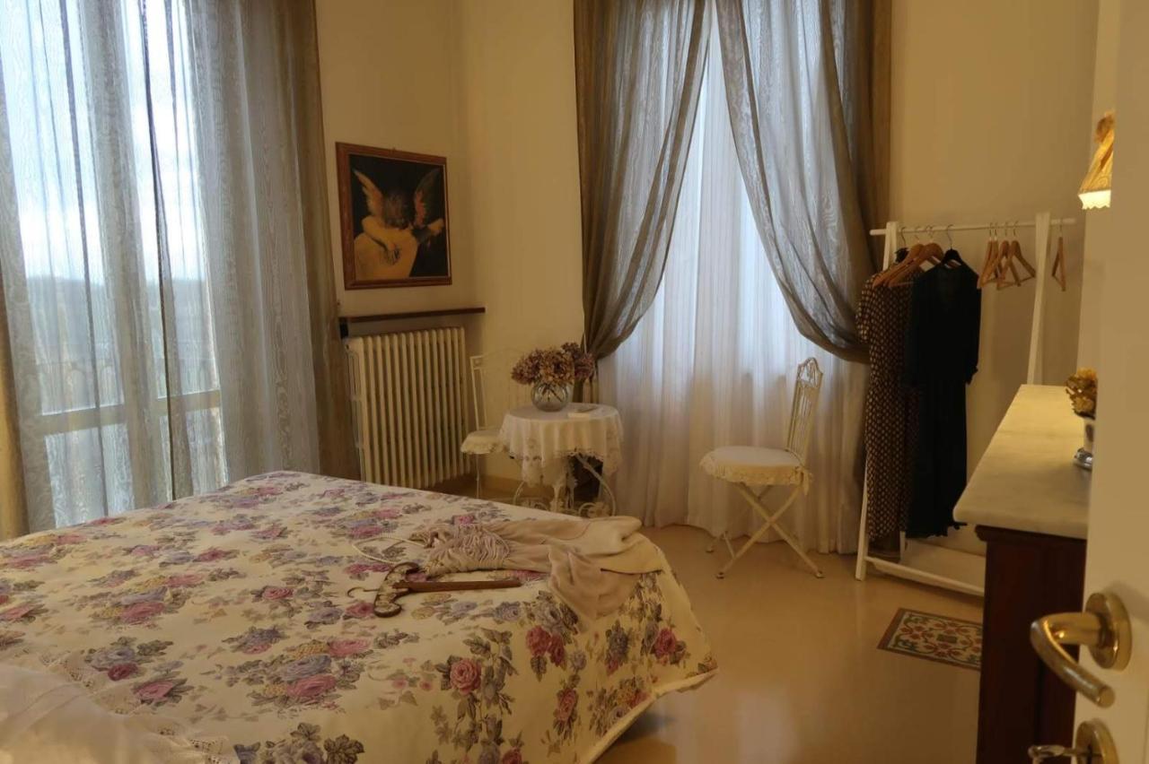 B&B Palazzo Mestichelli Boutique Palace Monteprandone Bagian luar foto