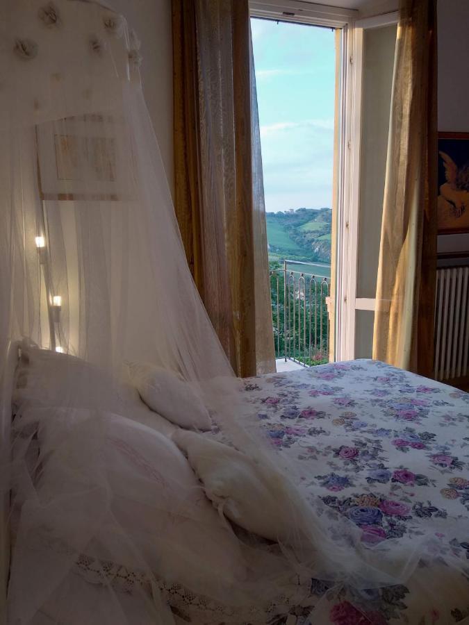 B&B Palazzo Mestichelli Boutique Palace Monteprandone Bagian luar foto