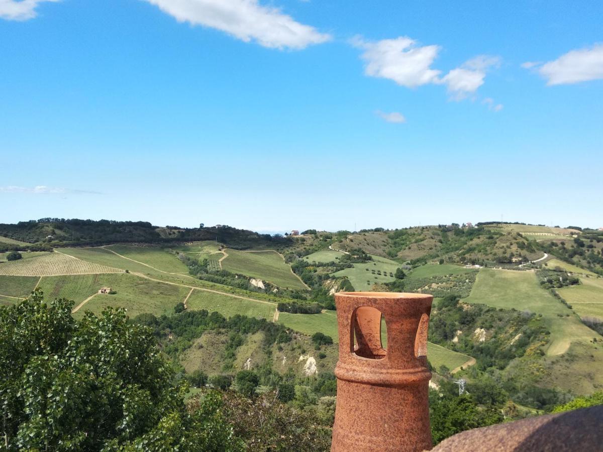 B&B Palazzo Mestichelli Boutique Palace Monteprandone Bagian luar foto