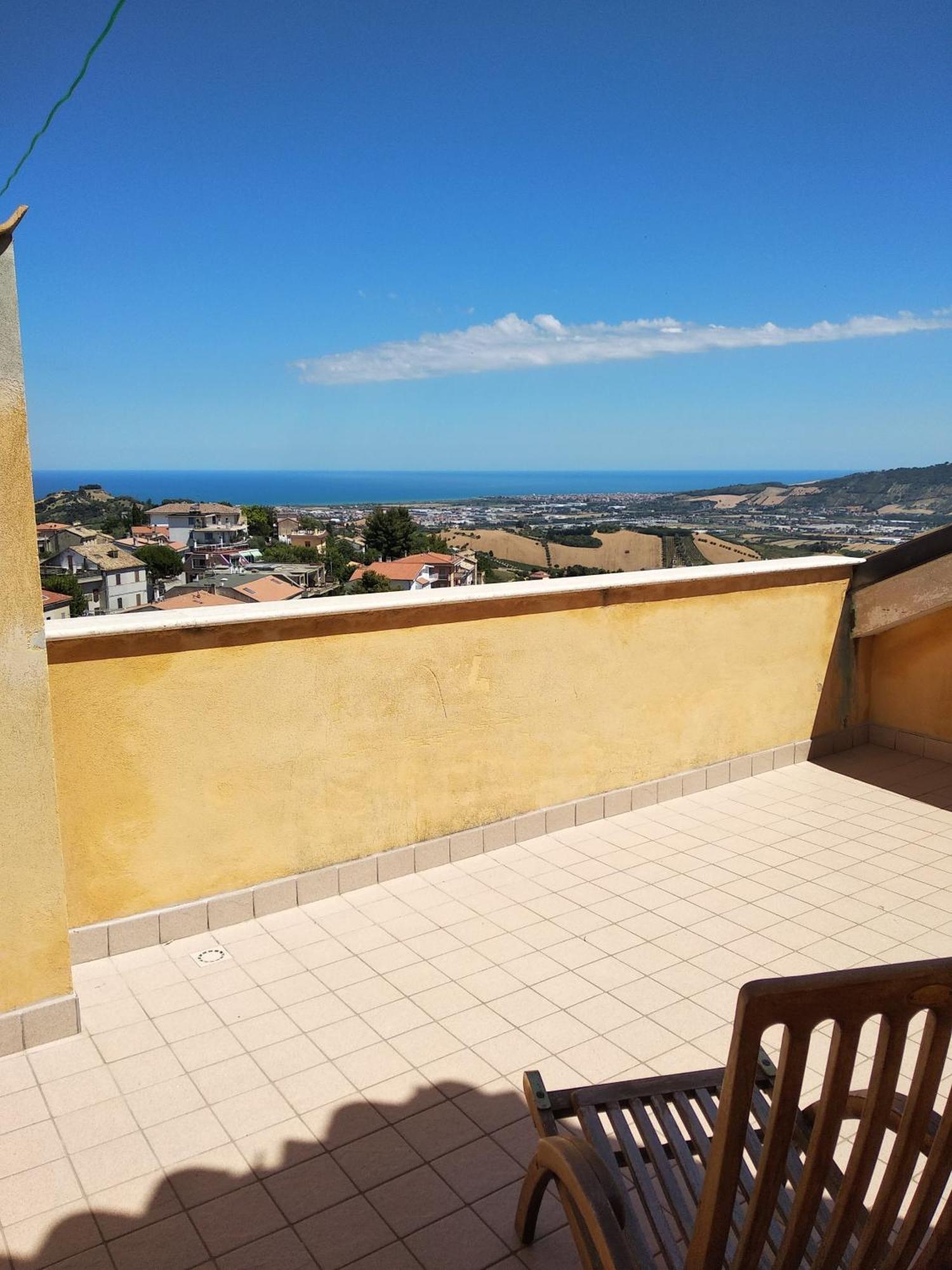 B&B Palazzo Mestichelli Boutique Palace Monteprandone Bagian luar foto