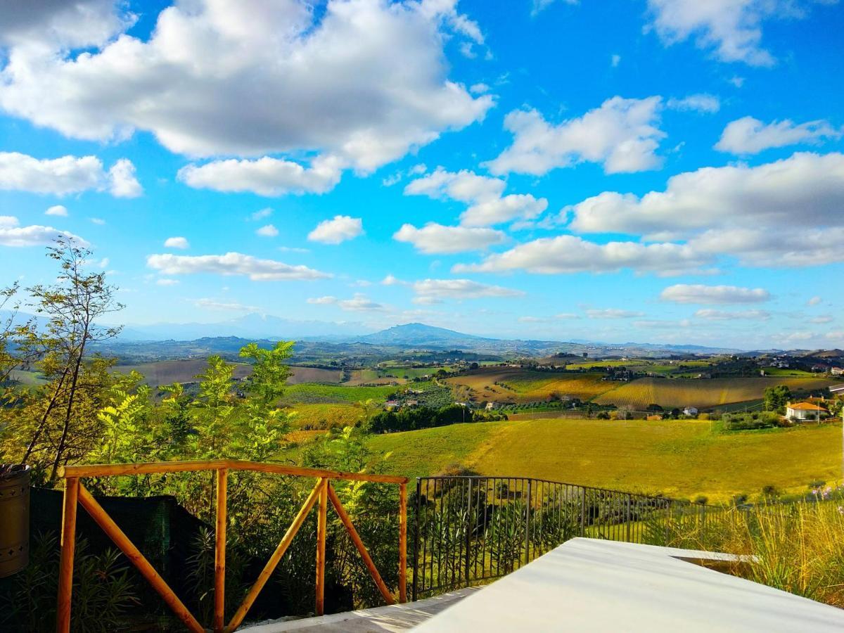 B&B Palazzo Mestichelli Boutique Palace Monteprandone Bagian luar foto