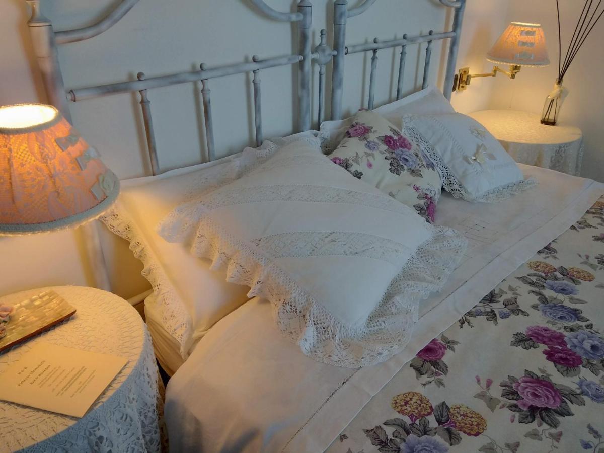 B&B Palazzo Mestichelli Boutique Palace Monteprandone Bagian luar foto